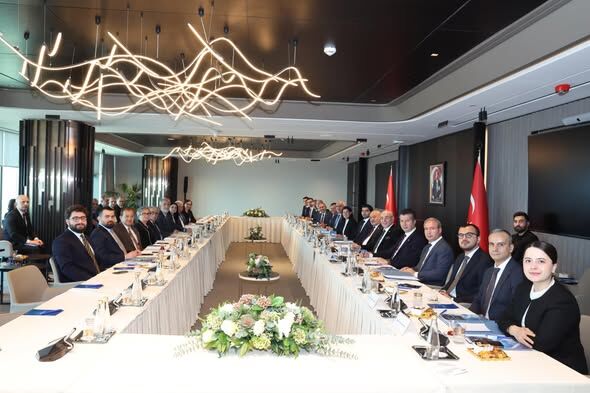 Zabun Halkbank’ın Faaliyetleri Ki̇t Komisyonu’nda Incelendi (1)