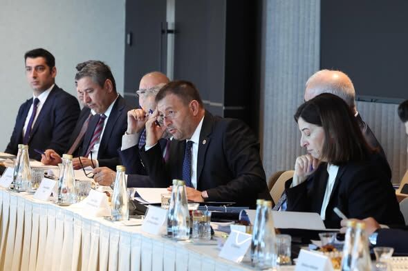 Zabun Halkbank’ın Faaliyetleri Ki̇t Komisyonu’nda Incelendi (3)