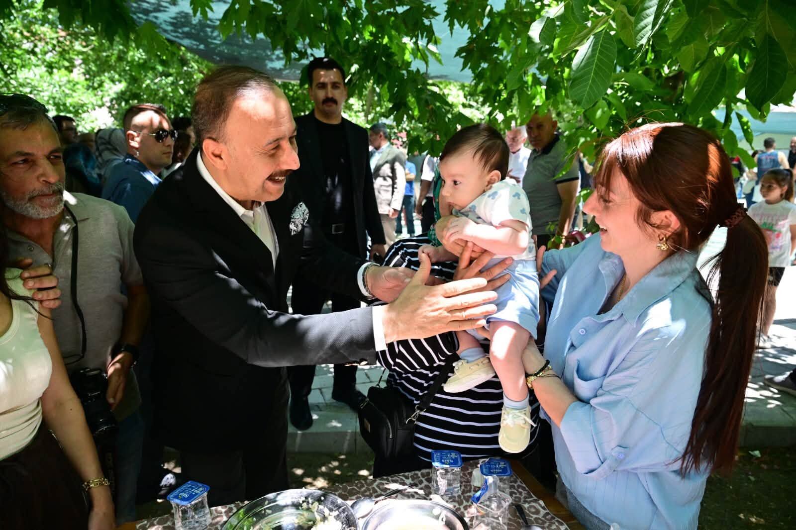 Aliköy Sakinleri Geleneksel Aşure Etkinliğinde Buluştu (5)