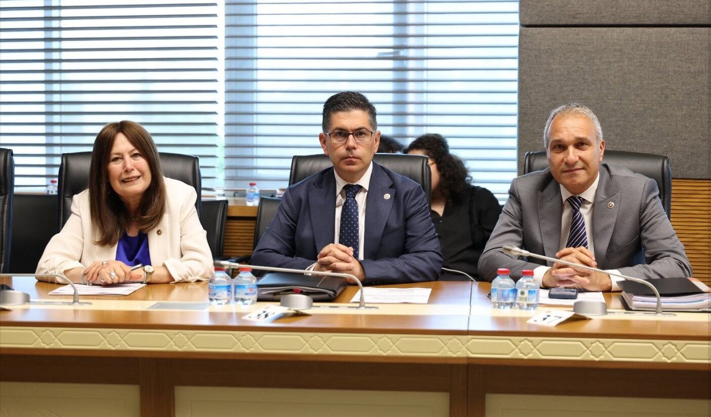 Halıcı’dan Şiddete Karşı Eğitim Sistemi Mesajı 2