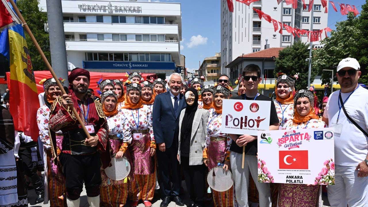 Isparta Gul Festivali