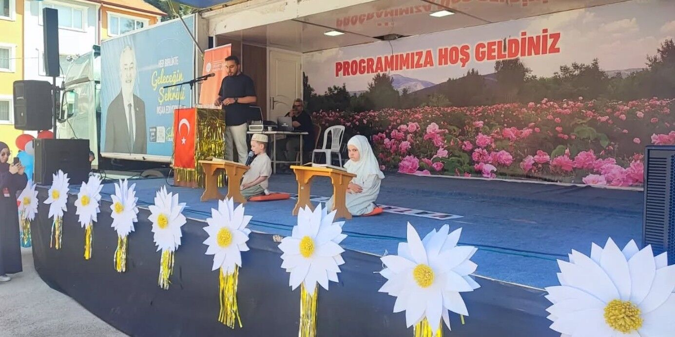 Isparta’da Çocuk Şenliği Coşkusu 1