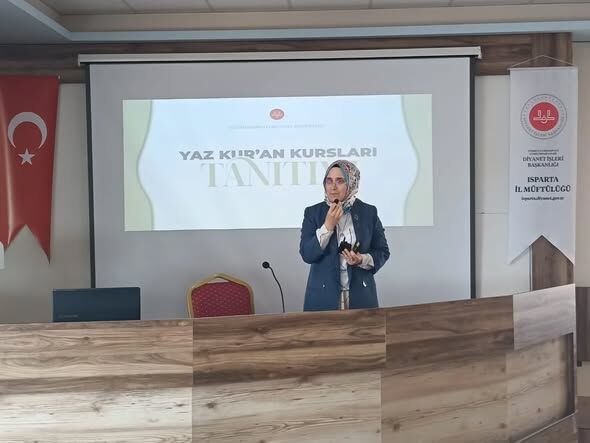 Isparta’da Din Görevlilerine 'Yaz Kur’an Kursları' Eğitimi (2)