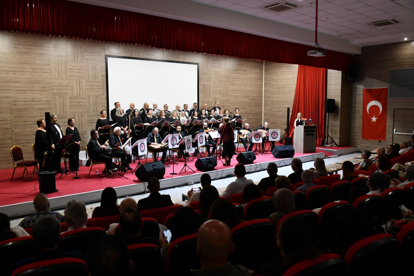 Itso Ve Isvak'tan Sanat Dolu Gece Tsm Ezgileri Isparta'da Yankılandı (3)