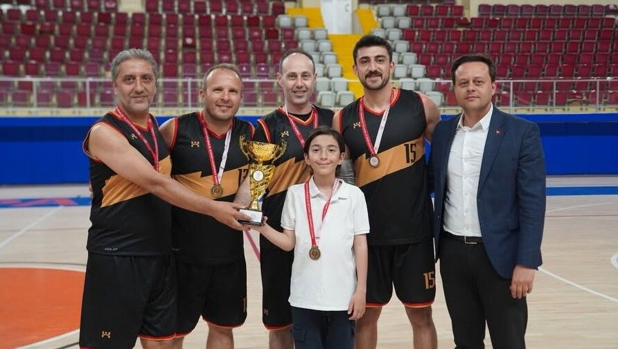 Kurumlardan Parkeye Taşınan Rekabet 1