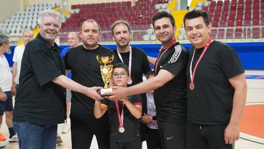 Kurumlardan Parkeye Taşınan Rekabet 3