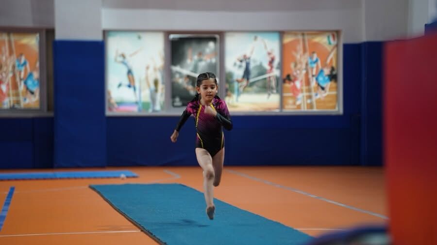 Minik Cimnastikçilerden Büyük Performans (6)