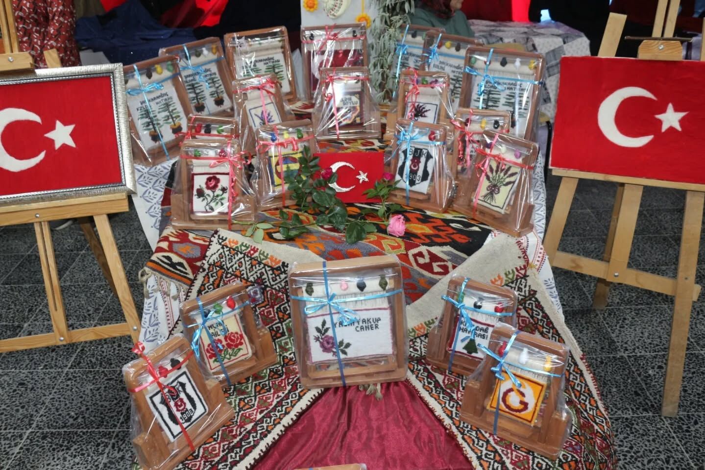 Şarkikaraağaç'ta Halk Eğitim Merkezi Yıl Sonu Sergisi Açıldı 2