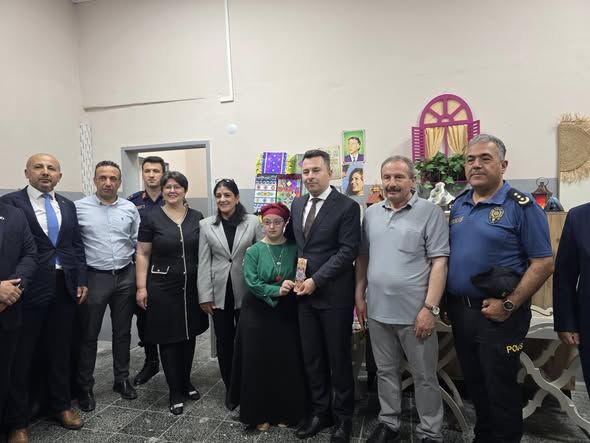 Şarkikaraağaç’ta Yıl Sonu Sergisine Yoğun Ilgi (2)