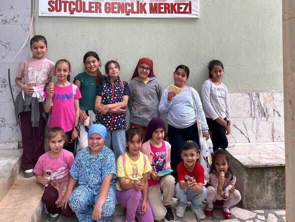Sütçüler’de Gençler Yıl Boyuncaki Emeklerini Kutladı (4)