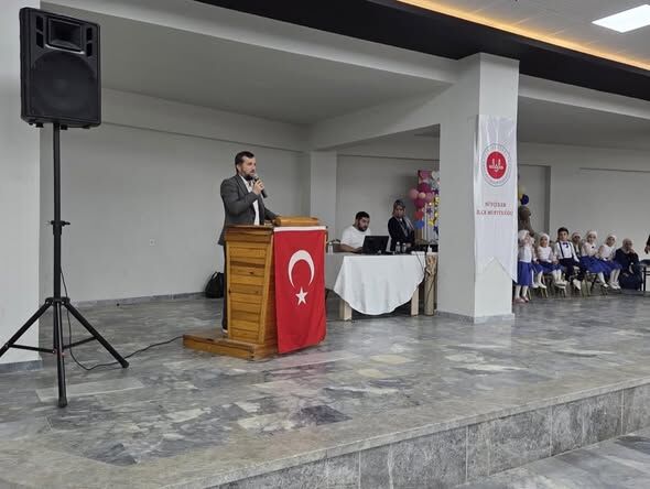 Sütçüler’de Miniklerden Yıl Sonu Şöleni (2)