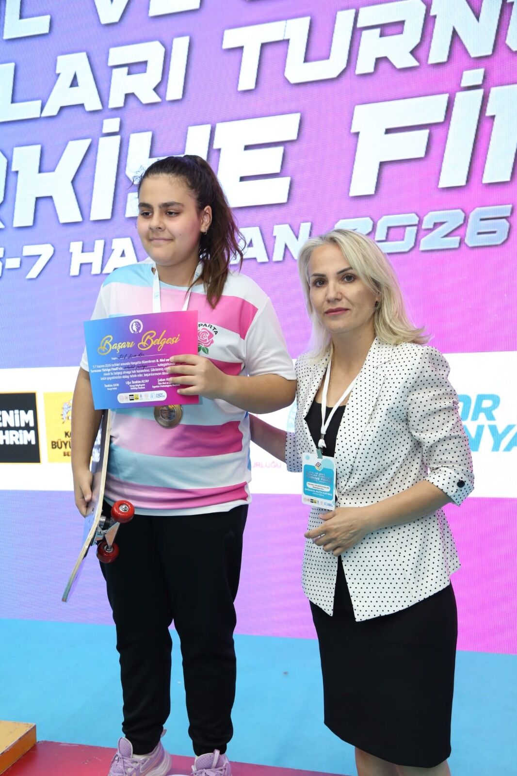 Zeka Oyunlarında Türkiye 2.Liği Derecesi Geldi; Elif Erva Kel’den Büyük Başarı (2)