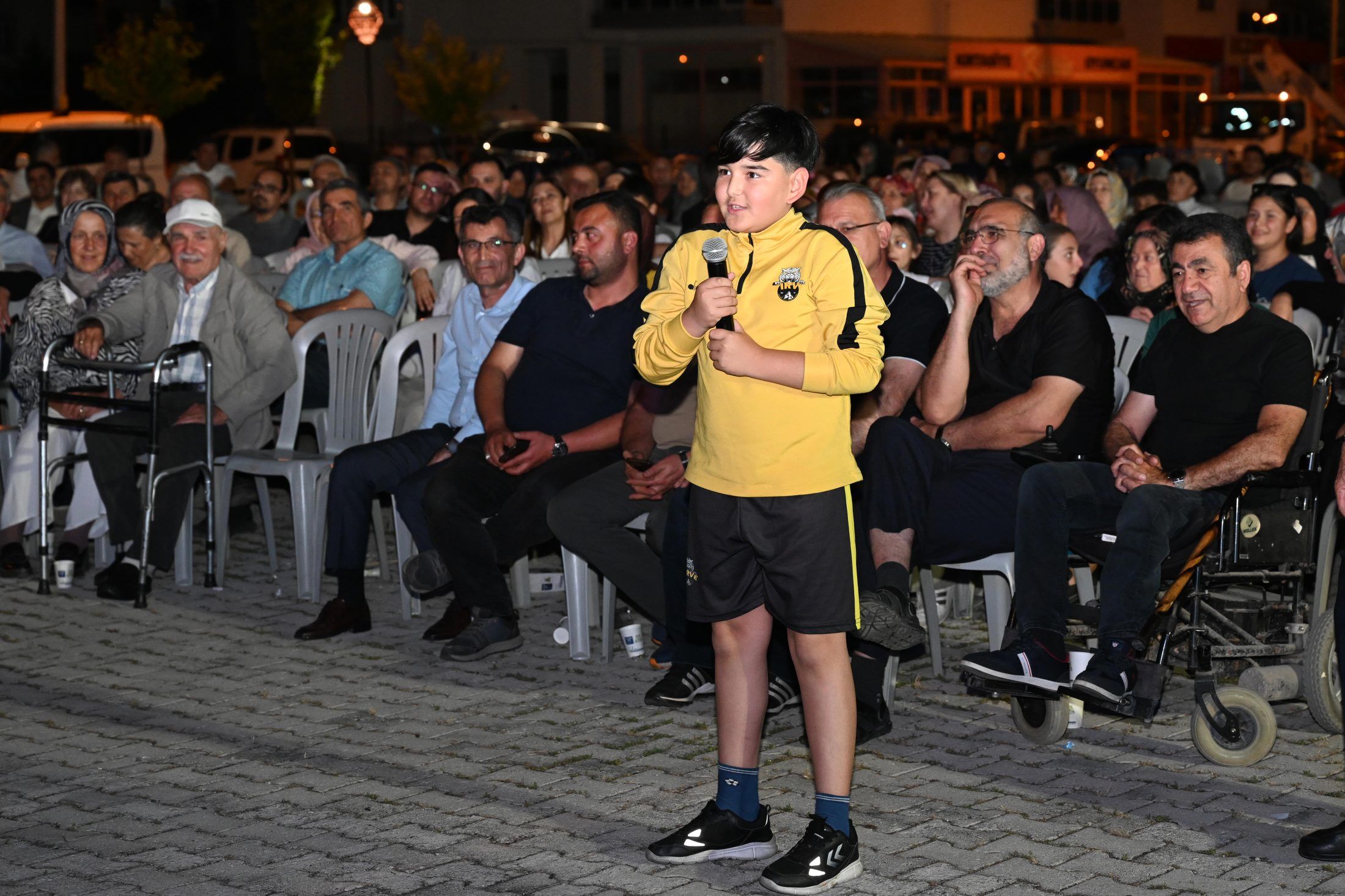 Cunur Mahallesi Vatandas Soruyr Baskan Cevapliyor (10)