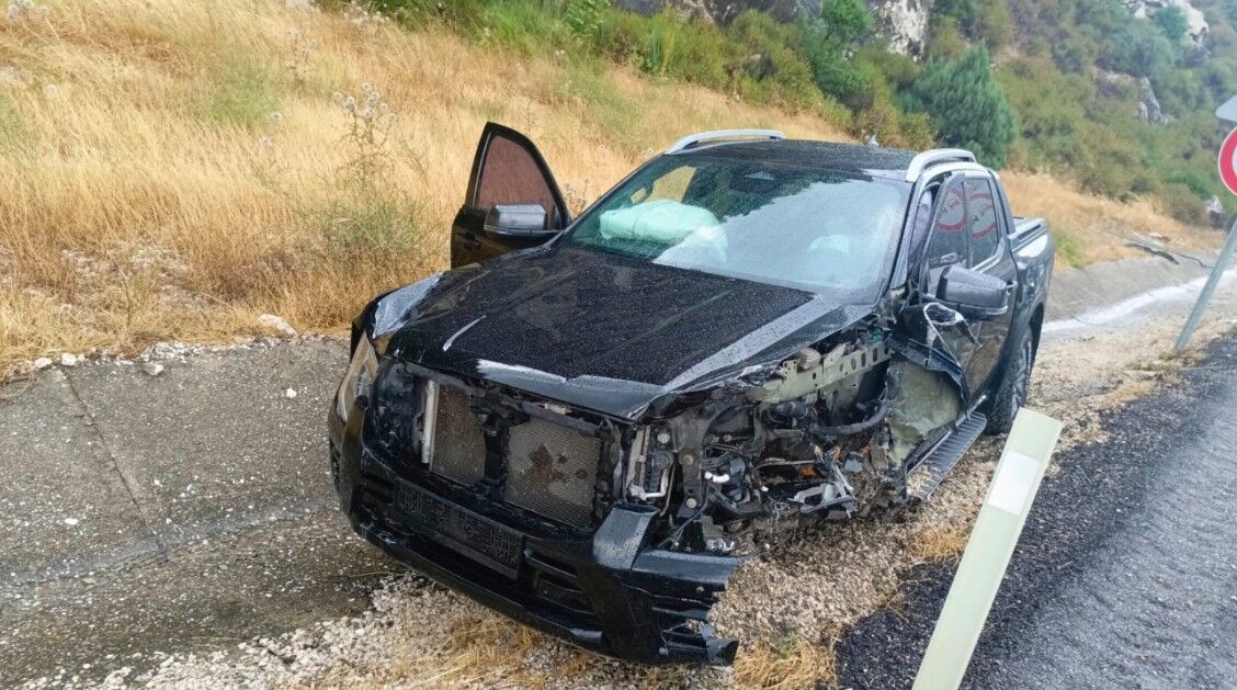 Dereboğazı Yolu'nda Korkutan Çarpışma! 4 Kişi Yaralandı 3