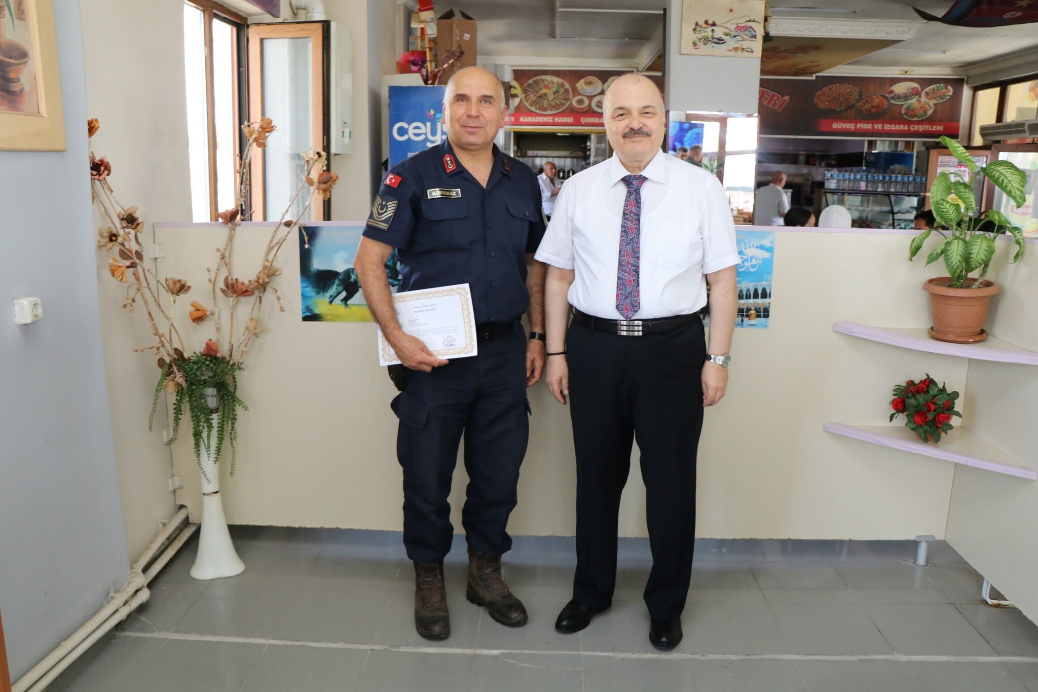 Gönen'de Tayini Çıkan Kamu Görevlilerine Veda Programı (1)