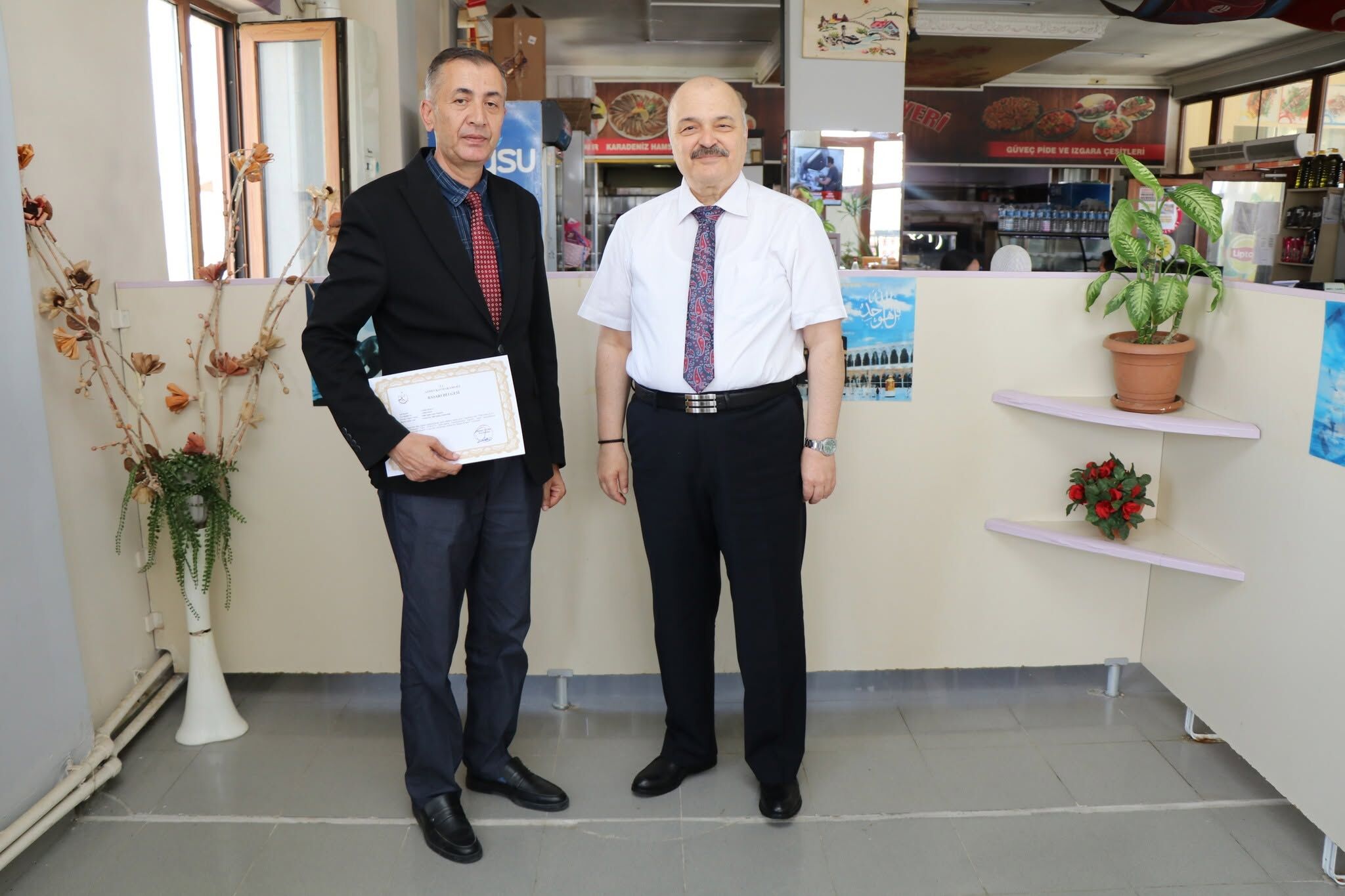 Gönen'de Tayini Çıkan Kamu Görevlilerine Veda Programı (2)