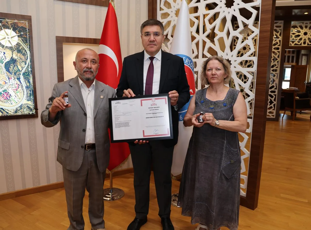 Hayvancılıkta Dışa Bağımlılığa Son! Türkiye’nin İlk Yerli Orf Aşısı Üretildi (1)-1