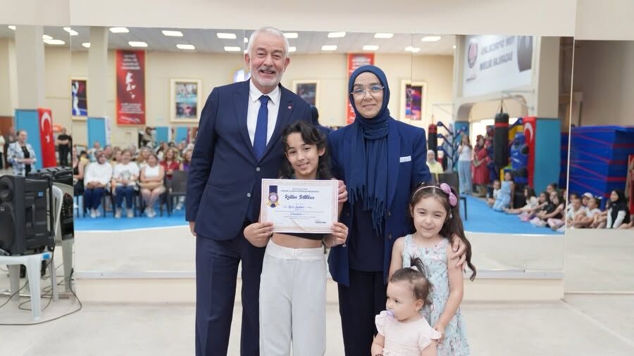 Isparta Belediyesi Spor Kurslarında Sertifika Heyecanı (2)