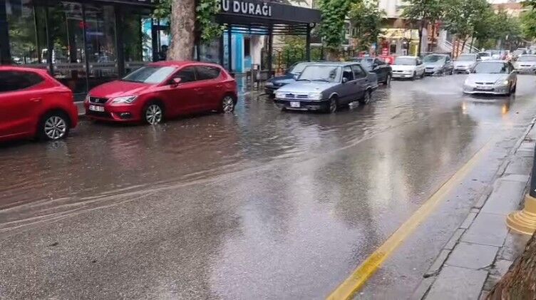 Isparta Sağanak Yağış 2