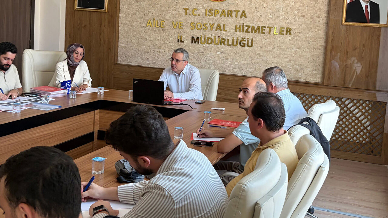 Isparta'da Erişilebilirlik İçin Kurumlar Bir Araya Geldi (2)