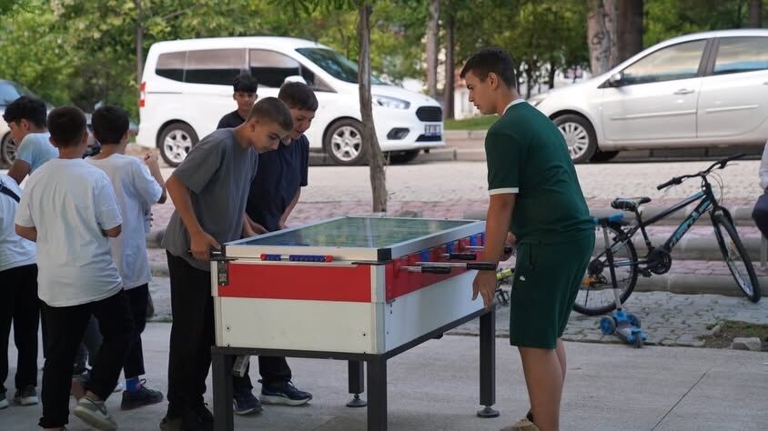 Isparta'da Mahallelerde Yaz Akşamı Çocuk Sineması Etkinlikleri Sürüyor (2)