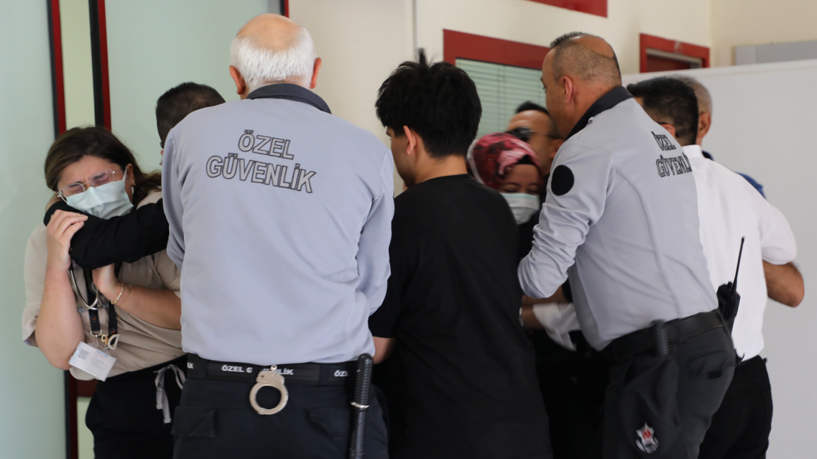 Sdü Hastanesi’nde “Gri Kod” Tatbikatı Başarıyla Gerçekleştirildi (4)
