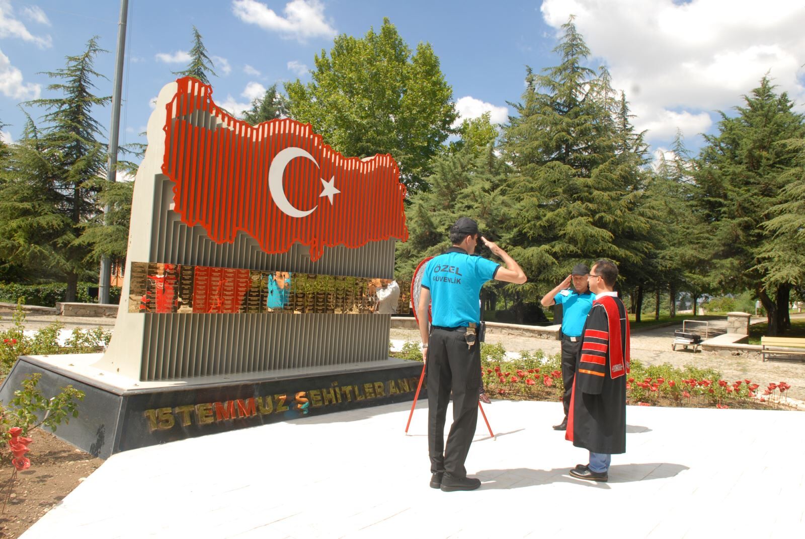 SDÜ'de 15 Temmuz Şehit ve Gazilerimiz İçin Anma Programı