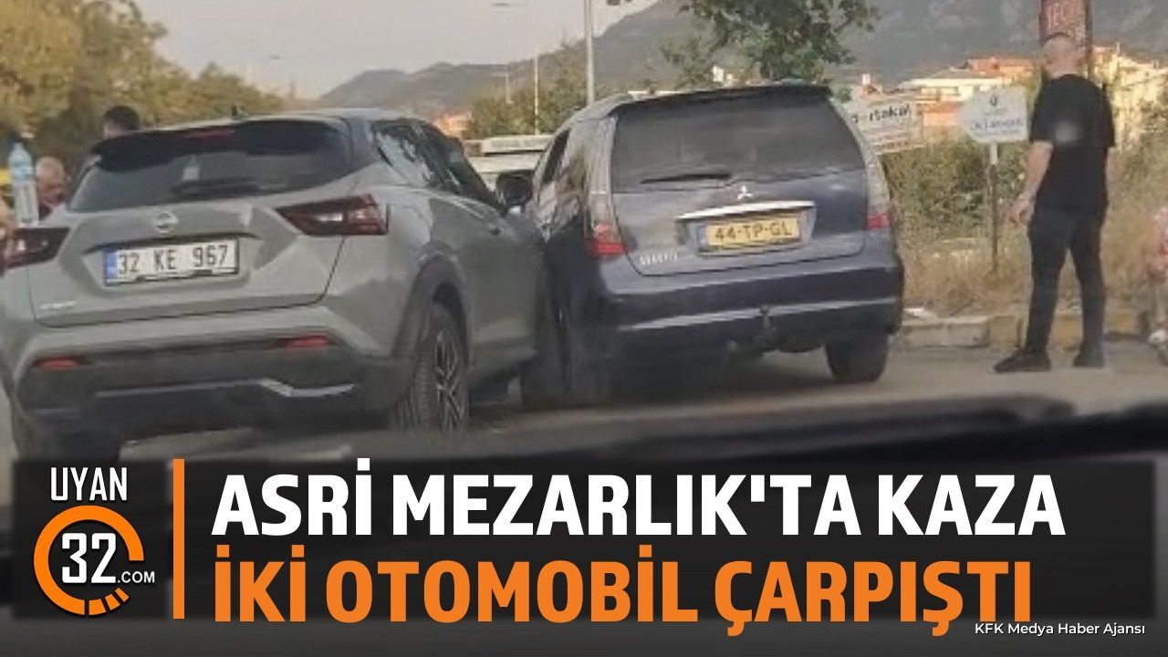 Isparta'da Trafik Kazası: Asri Mezarlık Mevkiinde 2 Araç Çarpıştı
