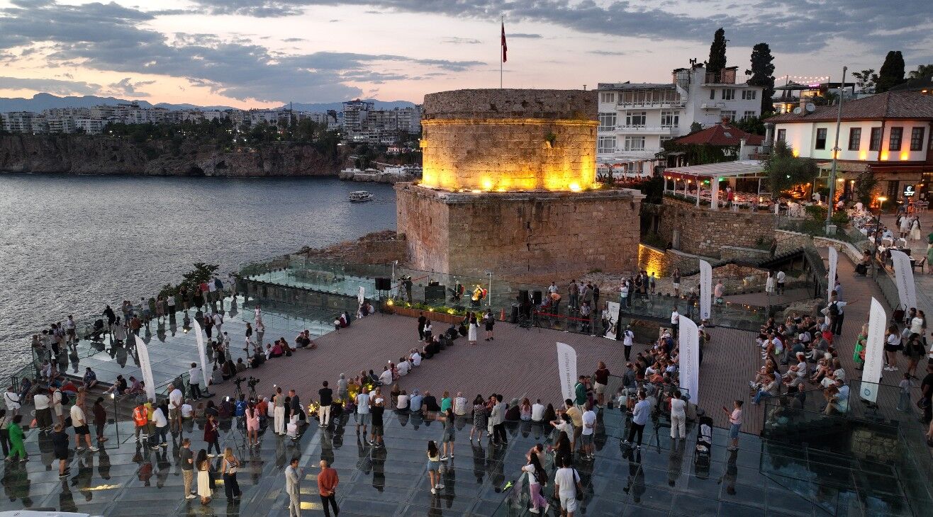 Antalya Hıdırlık Kulesi