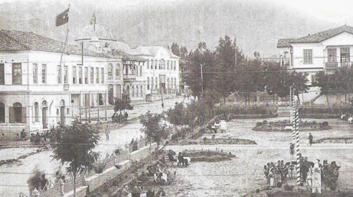 Güllerin İzinde Tarihe Yolculuk (3)
