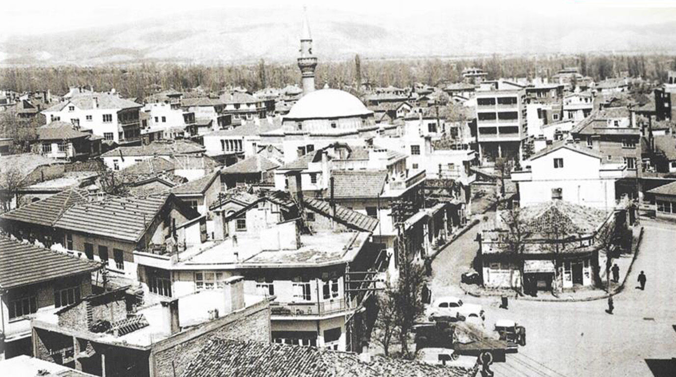 Güllerin İzinde Tarihe Yolculuk (7)